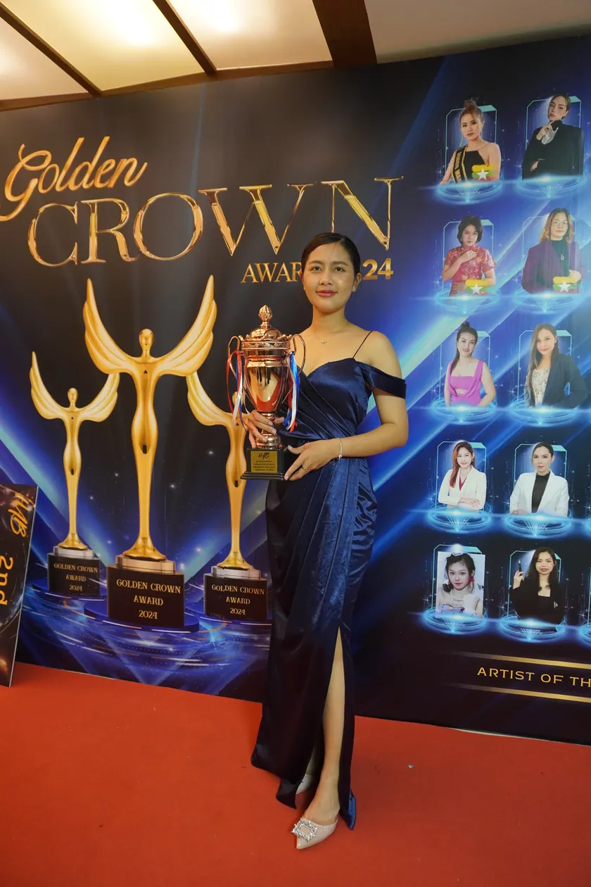 An NK Beauty artist on the red carpet at the Golden Crown Award ceremony